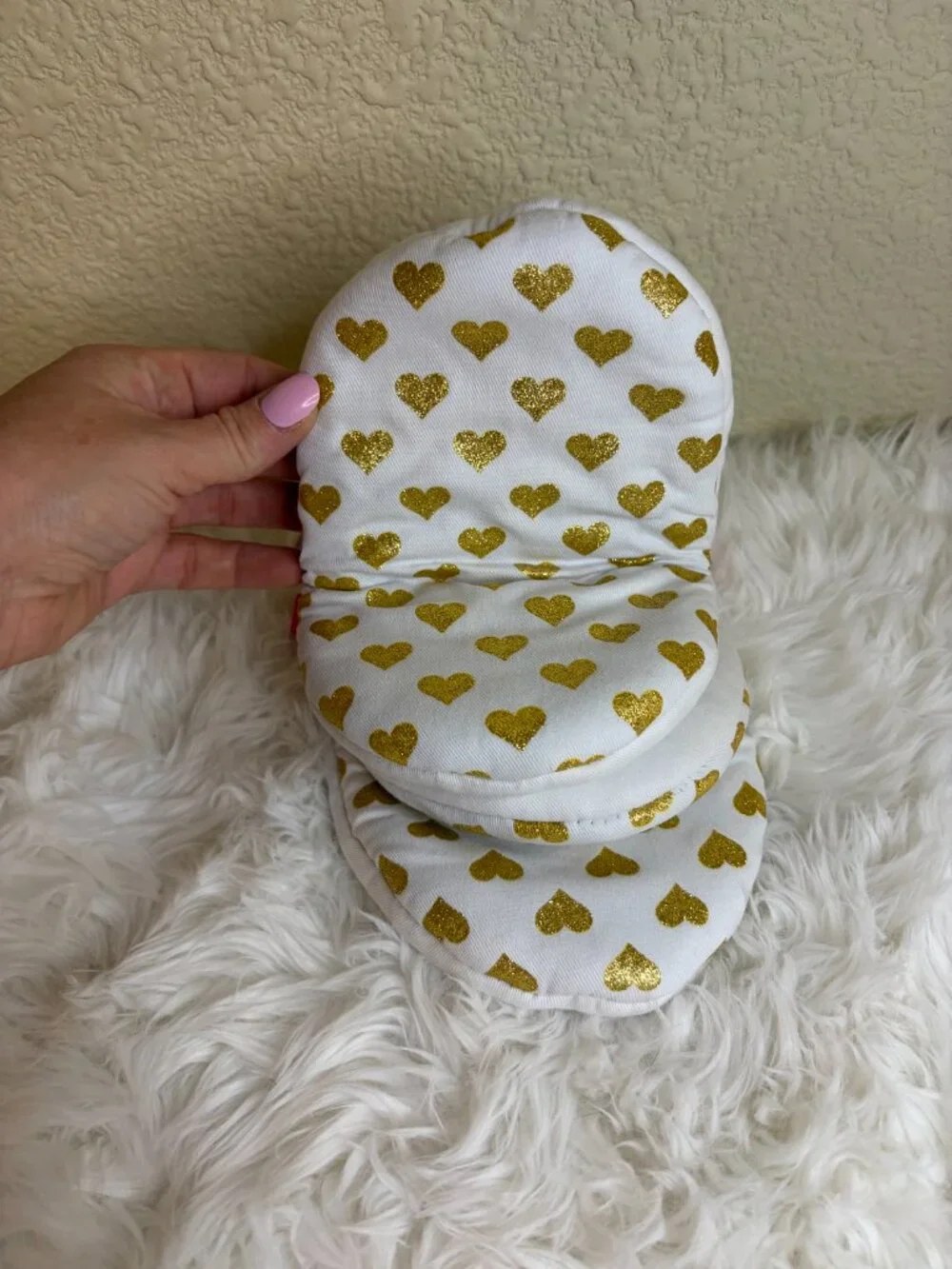 Juicy Couture Love Juicy Gold Crown Mini Oven Mitt Set Kitchen Decor NWT
